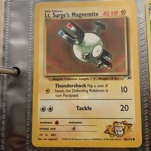 5 1995-2000 Pokémon cards